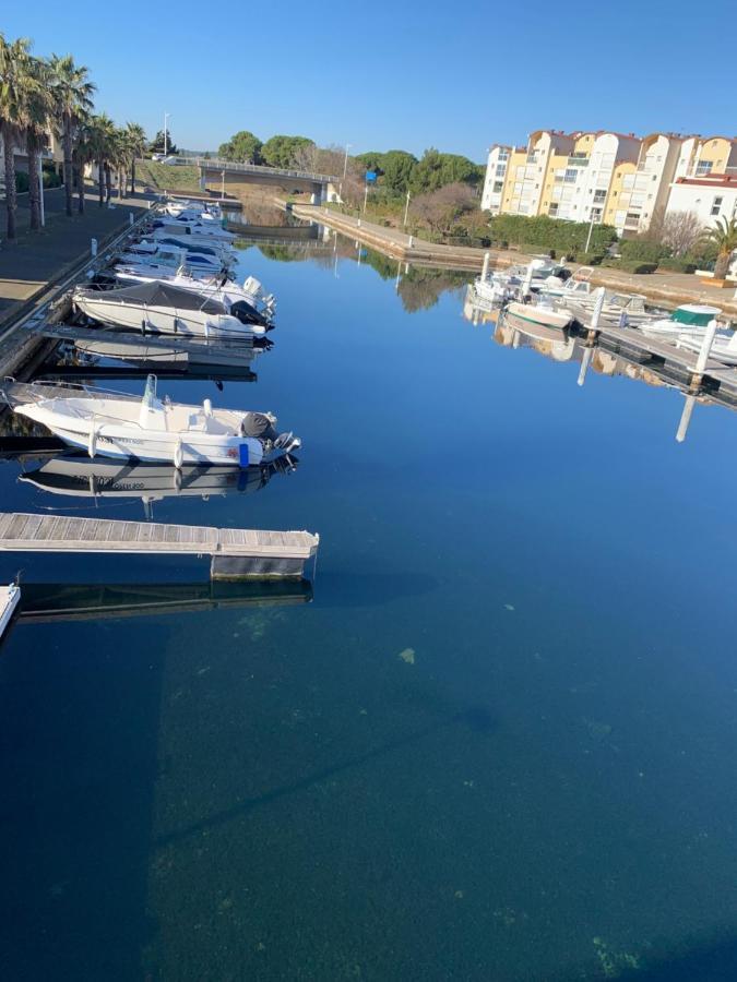 T3 Vue Mer Et Plage, Avec Wifi Et Parking Saint-Pierre-la-Mer  Exteriör bild