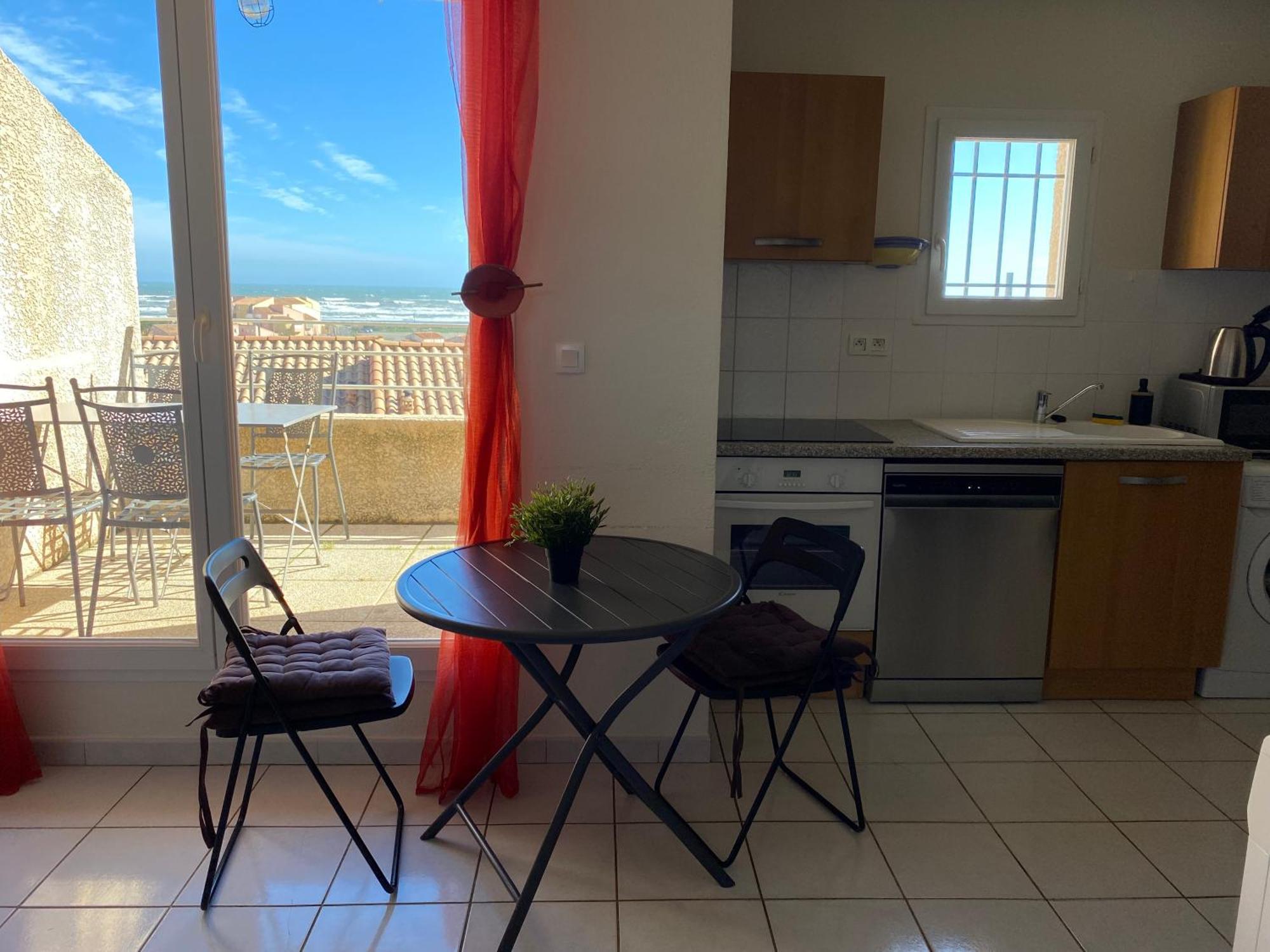 T3 Vue Mer Et Plage, Avec Wifi Et Parking Saint-Pierre-la-Mer  Exteriör bild