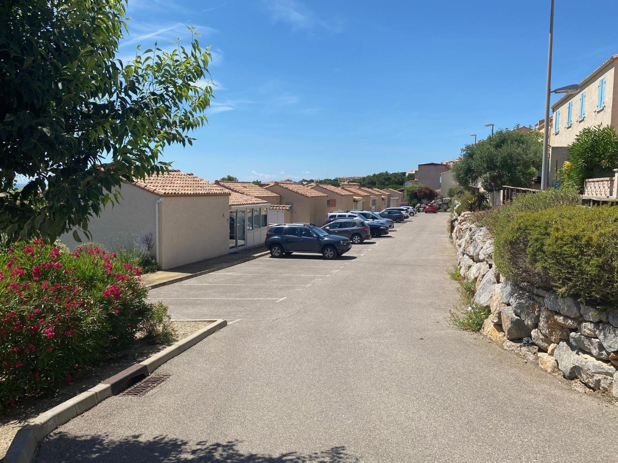 T3 Vue Mer Et Plage, Avec Wifi Et Parking Saint-Pierre-la-Mer  Exteriör bild