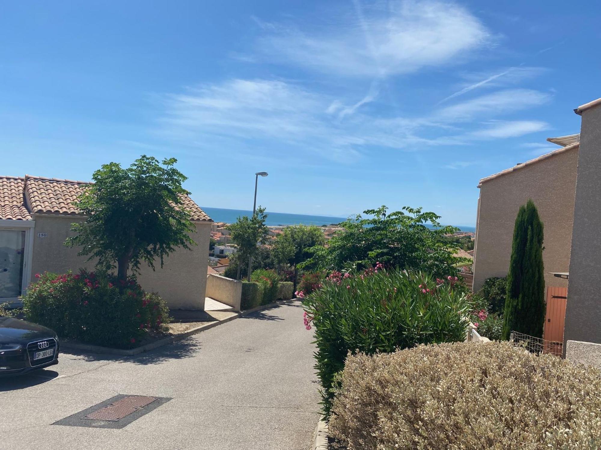 T3 Vue Mer Et Plage, Avec Wifi Et Parking Saint-Pierre-la-Mer  Exteriör bild