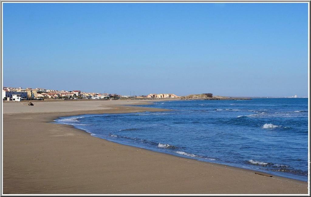 T3 Vue Mer Et Plage, Avec Wifi Et Parking Saint-Pierre-la-Mer  Exteriör bild